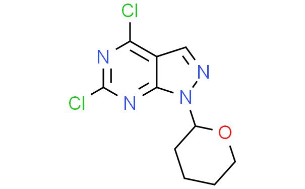 4,6-二氯-1-（氧杂-2-基）-1H-吡唑并[3,4-d]嘧啶