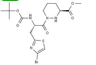 (S)-1-((S)-3-(4-溴噻唑-2-基)-2-((叔丁氧基羰基)氨基)丙酰基)六氢哒嗪-3-甲酸甲酯